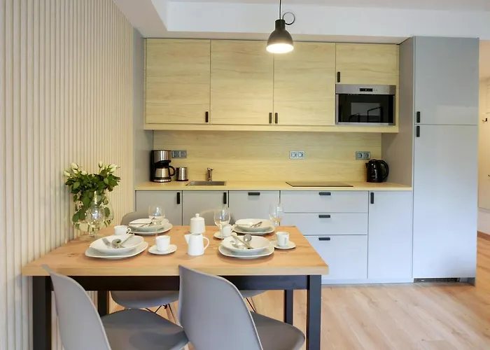 Appartement Invest Centrum Park 11 *